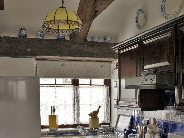 Fully Equipped Cottage Kitchen in Badgers Sett Holiday Cottage